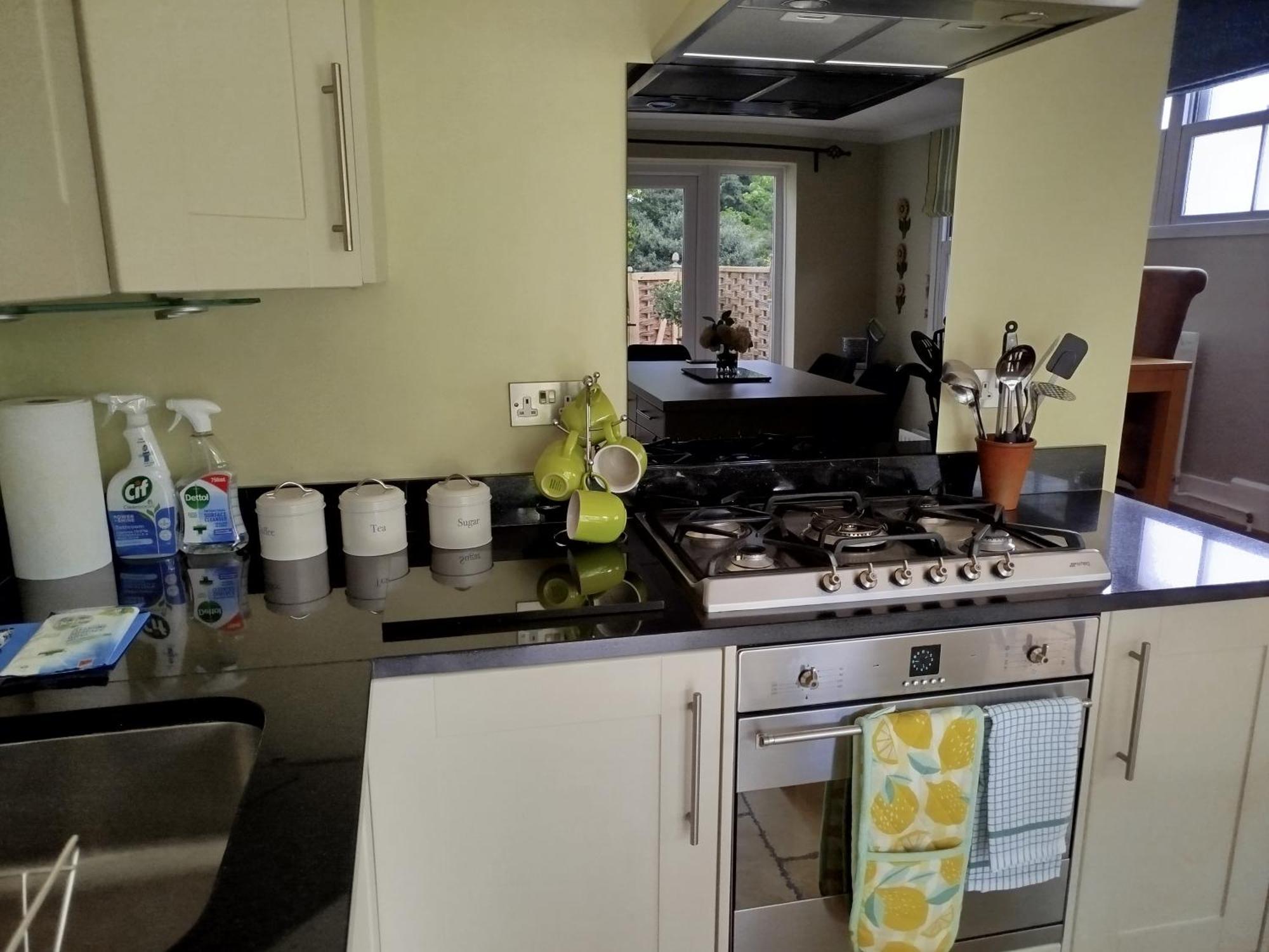 3 Bedroom In Sunninghill, Ascot Holiday home Sunninghill